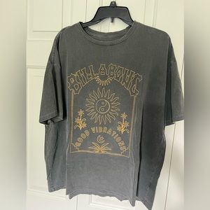 Billabong graphic tee